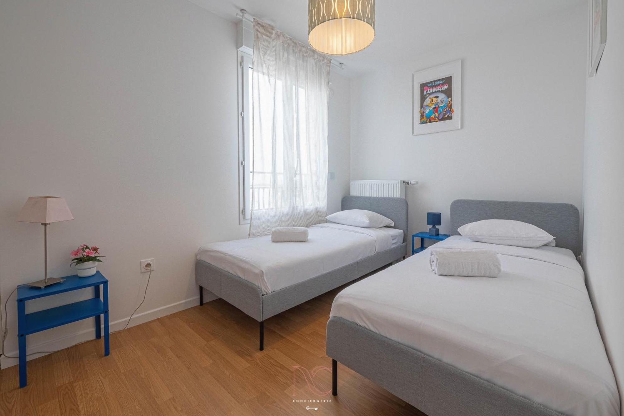 *disneyland-paris* 8 Pers, Wifi, 2 Parkings Chessy (Seine-et-Marne)